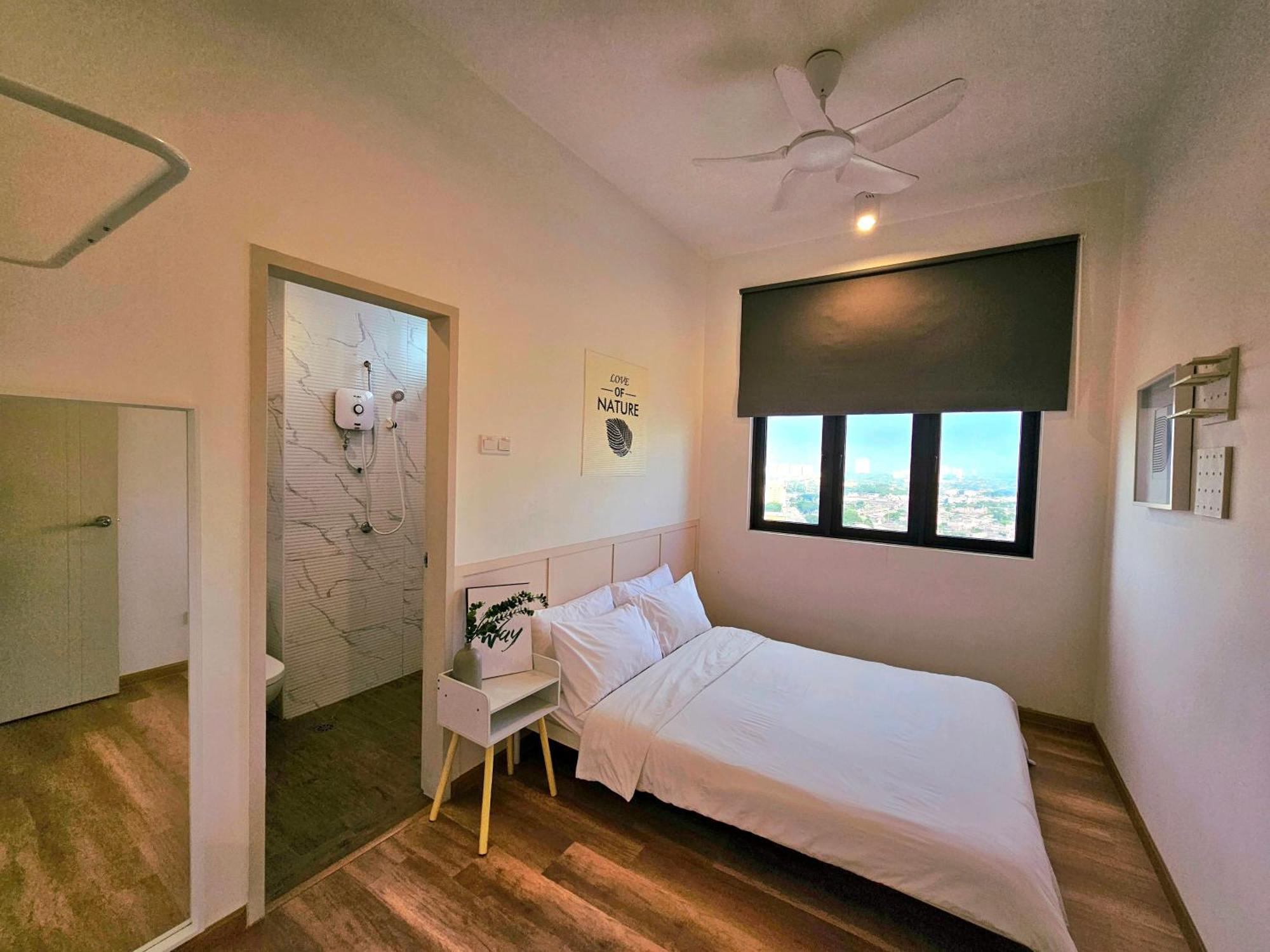Quartz Residence - Melaka Room photo