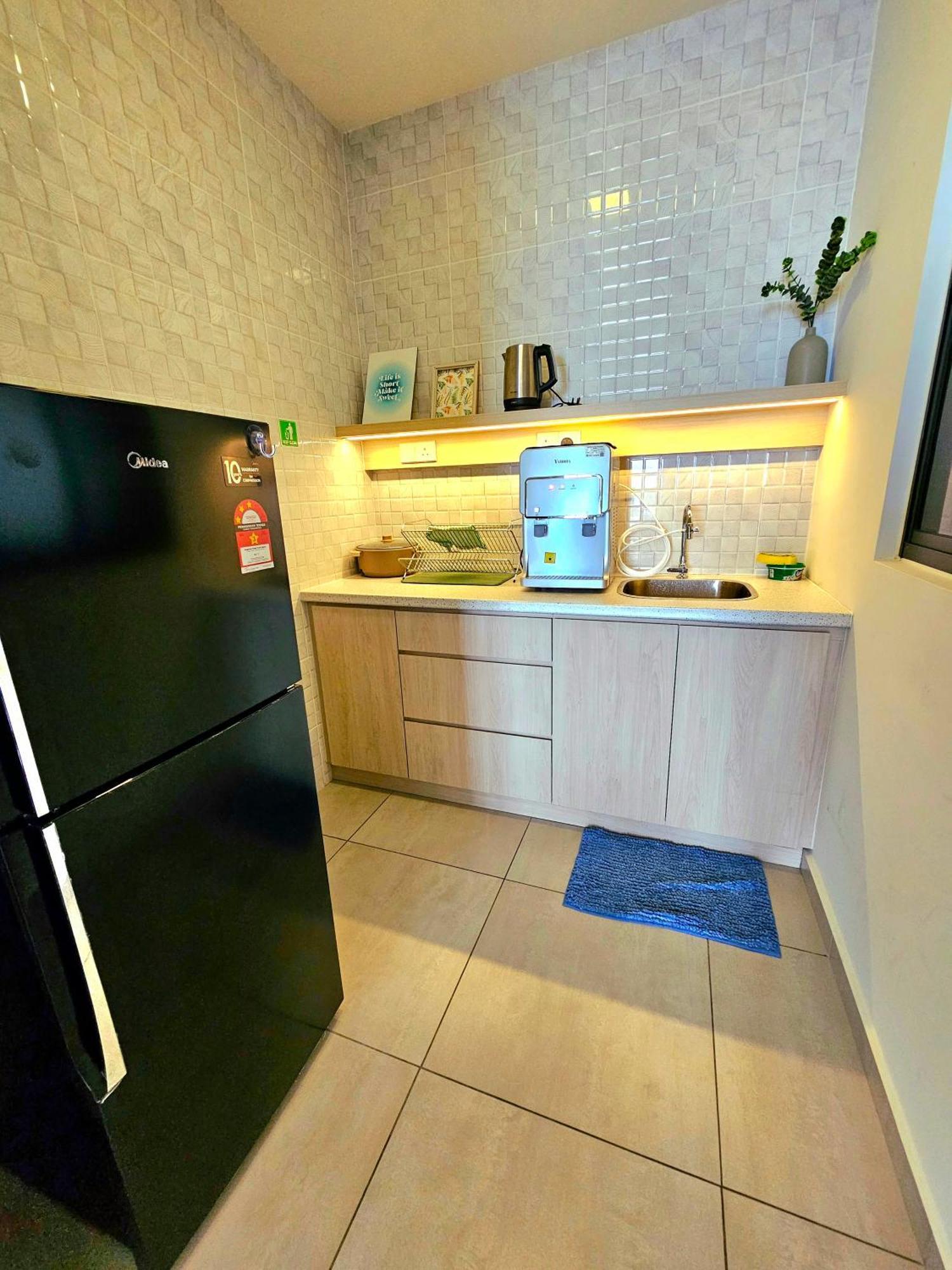 Quartz Residence - Melaka Exterior photo
